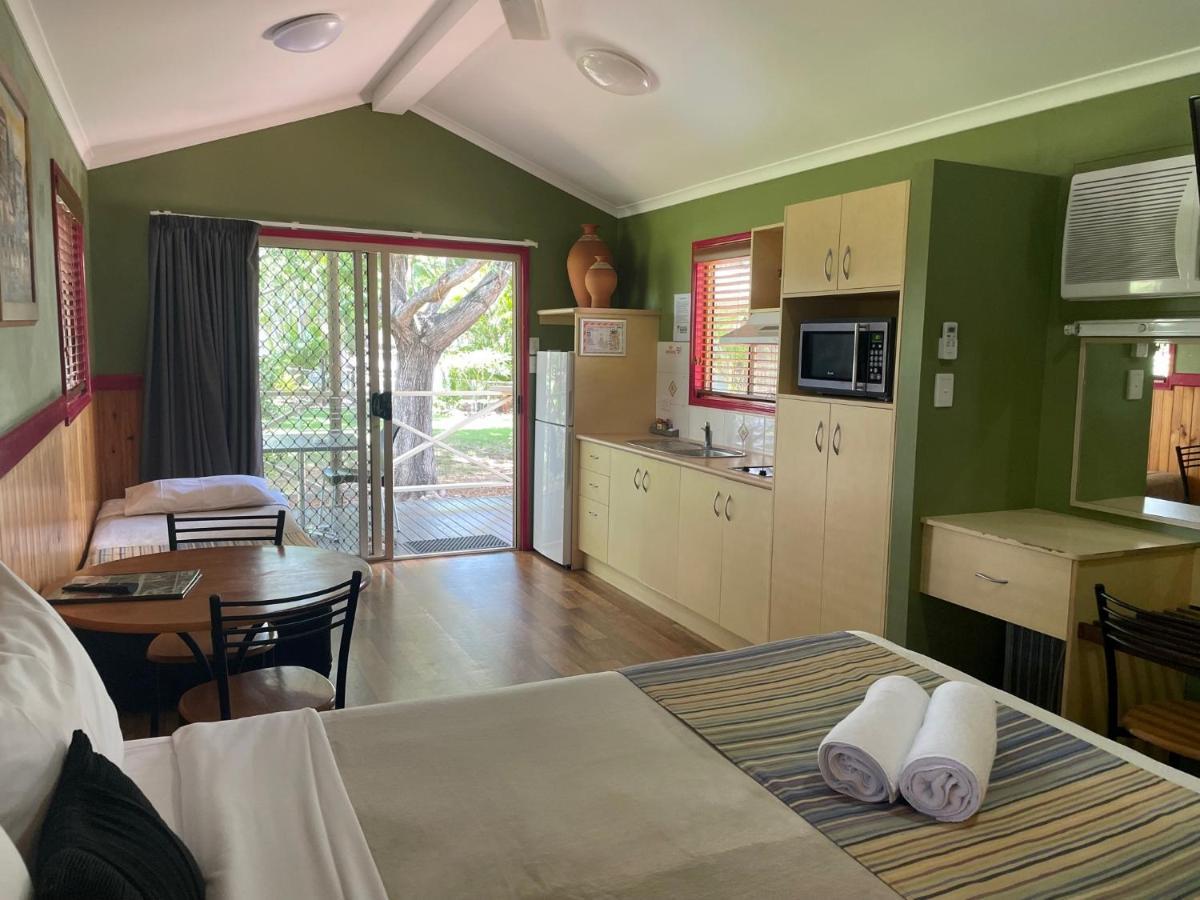 Big4 Aussie Outback Oasis Holiday Park Charters Towers Exterior photo